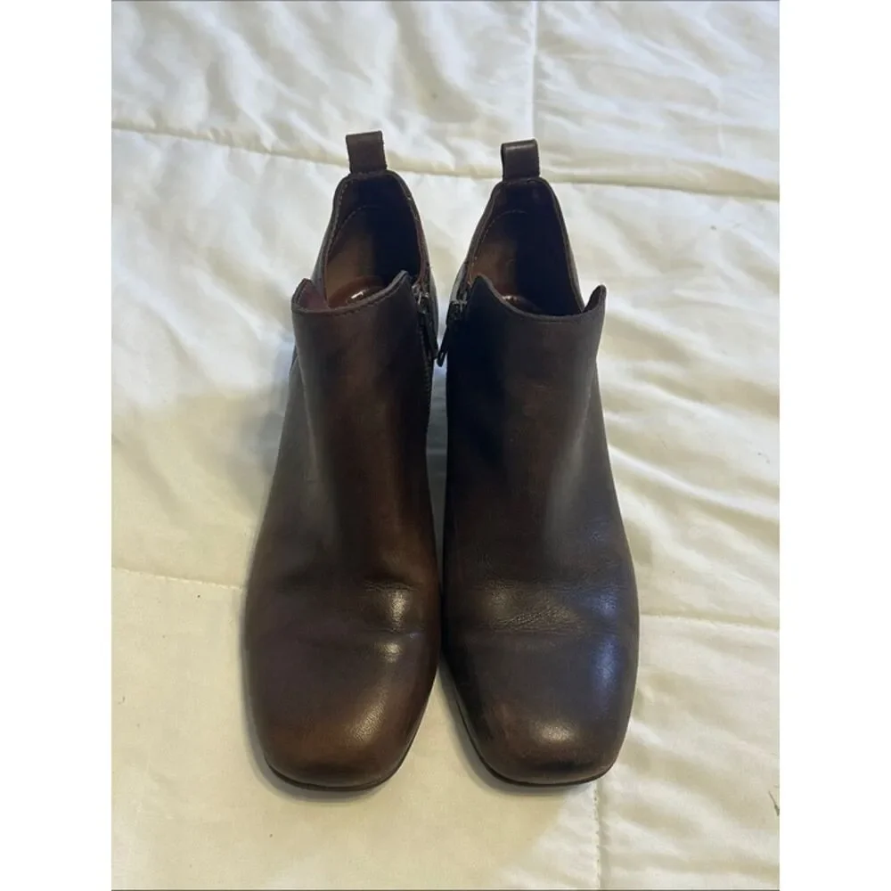 Born Aneto Leather Ankle Booties Womens 7M Block Heel Side Zip Cognac Brown